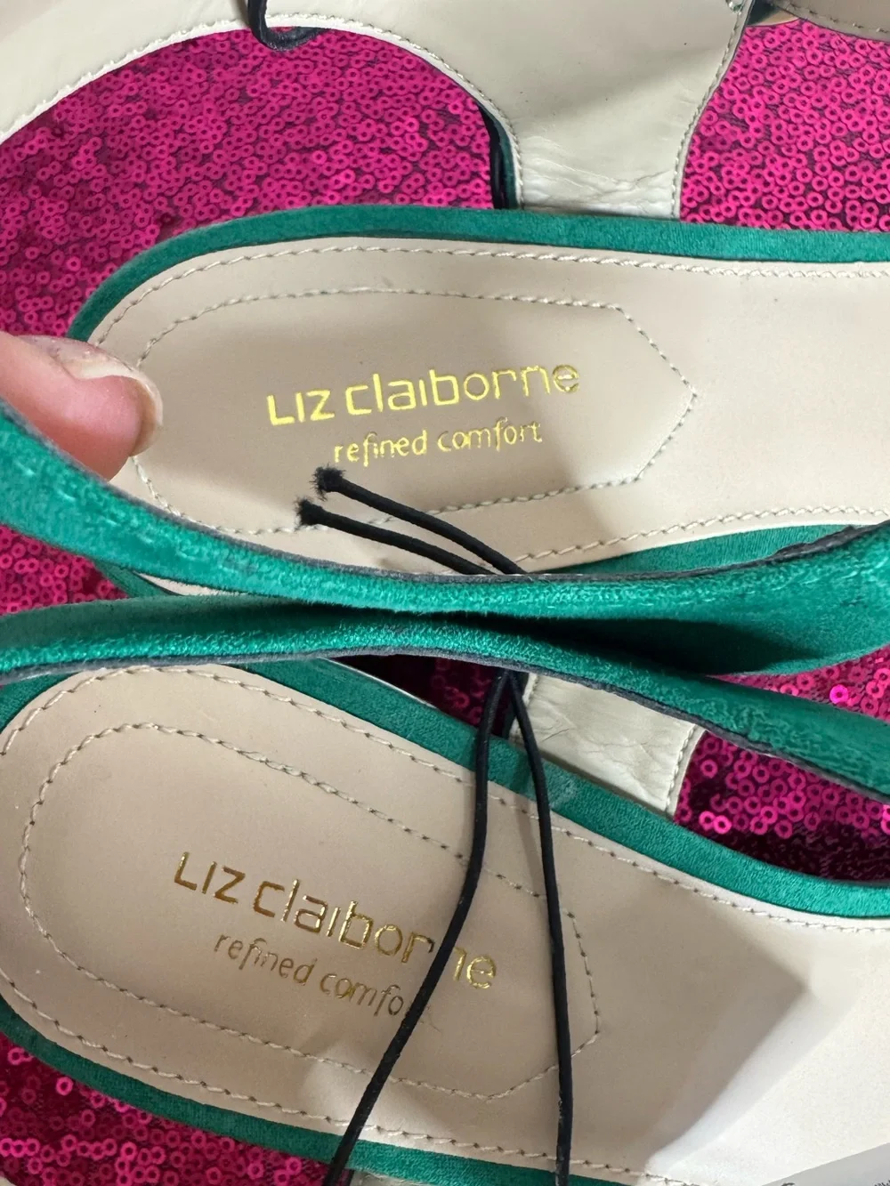 NEW w TAGS 🏷️ LIZ CLAIBORNE Green Suede Block Heel Sandals, Gold (Women’s 11)